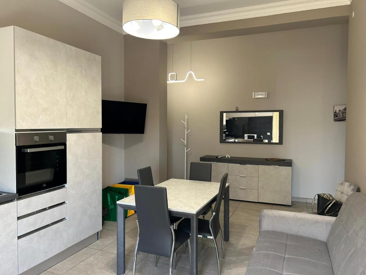 Dimora Sant'Agata Apartment คาตาเนีย ภายนอก รูปภาพ