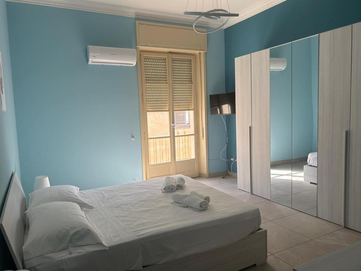 Dimora Sant'Agata Apartment คาตาเนีย ภายนอก รูปภาพ